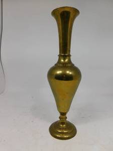 lot 82 image: Solid Brass Vase