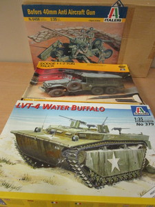 lot 654 image: ITALERI WWII MILITARY MODELS - NEW
