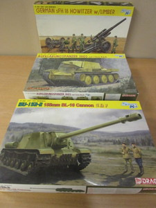 lot 680 image: DRAGON WWII MILITARY MODELS - NEW