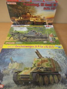 lot 682 image: DRAGON WWII MILITARY MODELS - NEW
