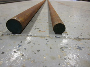 lot 23 image: 2pcs Shafting