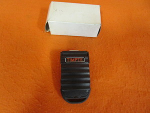 lot 40 image: (New) Timpte Multi Function Hopper Bottom Remote