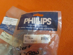 lot 57 image: (3) (New) 1 & 2 Pole Electrical Connectors