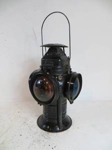 lot 22 image: Adlake Railroad Lamp
