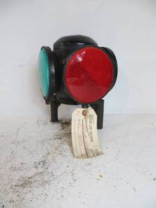 lot 26 image: Adlake Switch Lamp