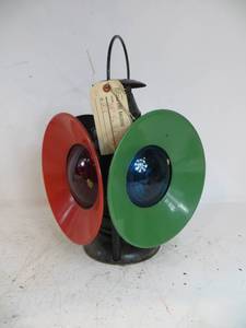lot 33 image: Adlake Switch Lamp