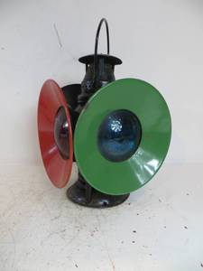 lot 34 image: Adlake Switch Lamp