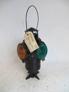 lot 35 image: Arm Switch Lamp