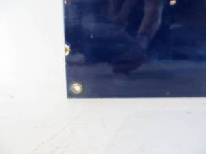 lot 1 image: Large Metal Soo Line Sign