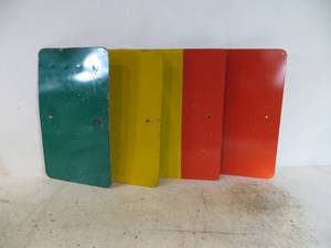 lot 67 image: 4 Metal Railroad Signs