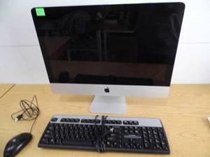 lot 5 image: Apple Mac Core i3