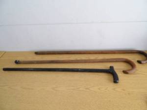 lot 43 image: Lot of 3 Canes