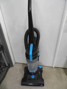 lot 53 image: Bissell Vacuum