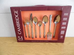 lot 59 image: 51 Pc Cambridge Flatware Set
