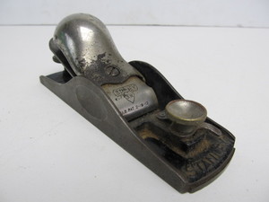 lot 15 image: Antique STANLEY Sweetheart Woodworking Plane Tool