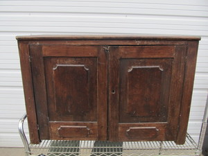 lot 144 image: Primitive Antique 2 Door Wood Cabinet