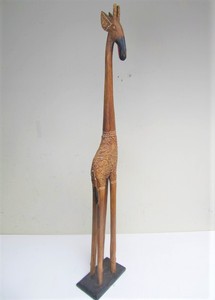 lot 125 image: TALL Carved Wooden Giraffe Statue