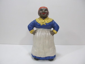 lot 153 image: Cast Iron Figural Coin Aunt Jemima Bank