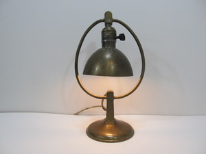 lot 188 image: Vintage Circa 1930 German Bauhaus Desk Lamp