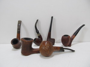 lot 232 image: Group of Quality Vintage Smoking Pipes