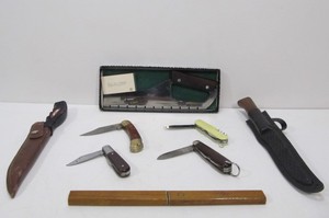 lot 238 image: Lot of Assorted Knives