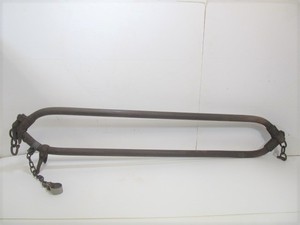 lot 219 image: Large Antique Cast iron Cattle Restraint Tool