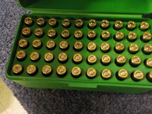 lot 219 image: Case of 50 Bullets Cal. 22 - 40 gr ...
