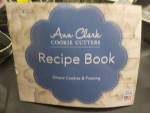 lot 267 image: Ann Clark Cookie Cutters...