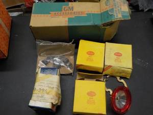 lot 302 image: Automobile Parts- vintage...