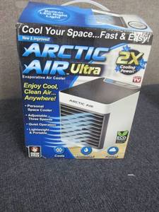 lot 49 image: Artic Air Ultra 76 CFM Compact Port...