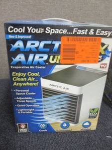 lot 51 image: Artic Air Ultra 76 CFM Compact Port...