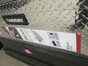 lot 79 image: Husky 71.36 Diamond Plate Aluminum ...