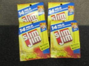 lot 205 image: 4- 14 ctpks  Snack Size Slim Jims...