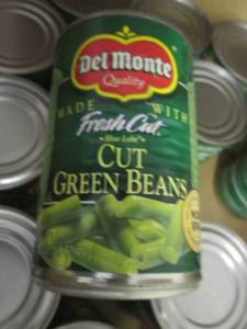 lot 212 image: Case of 24- 14.5 oz Cans Del Monte ...