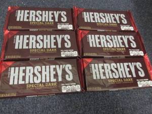 lot 214 image: 6- 4.25 oz Bars Hersheys Special D...
