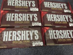 lot 219 image: 6- 4.25 oz Bars Hersheys Special D...