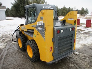 2016 GEHL R165 SKID LOADER