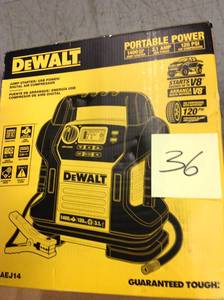 DEWALT 1400 Peak Amp Jump Starter with Digital Compressor in good condition