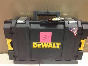 ToughSystem DS130 22 in. Tool Box in good condition