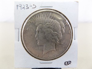 lot 132 image: 1923-S Peace Silver Dollar