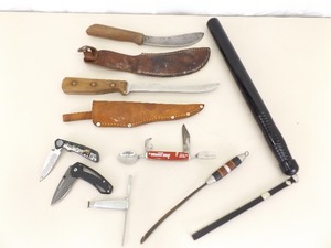 lot 9 image: Lot of Knives, Billy Club, etc.