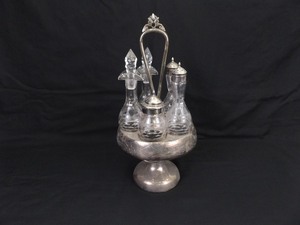 lot 27 image: Vintage Silver Plate Etched Crystal Cruet Set