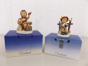 lot 39 image: 2 Vintage TMK6 Hummel Figurines in Original Boxes