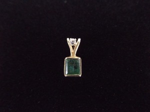 lot 72 image: 14k Yellow Gold Square Cut Emerald and Diamond Pendant