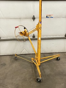 lot 6 image: Panel-Lift Sheetrock Hoist