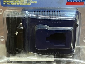 lot 53 image: Lincoln 1415A Battery Charger
