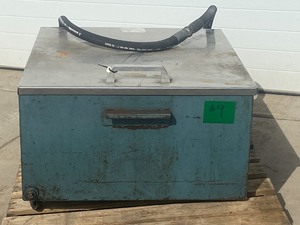 lot 9 image: Hydraulic Reservoir  Filtration Tank