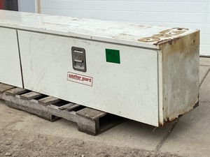lot 4 image: Weather-Guard Under-Body Toolbox