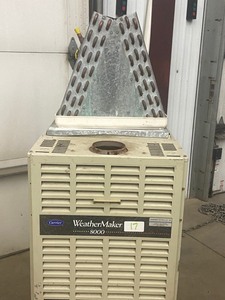 lot 17 image: Carrier Natural-Gas Furnace