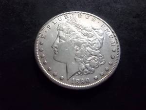 lot 25 image: 1890 S  Morgan Silver Dollar